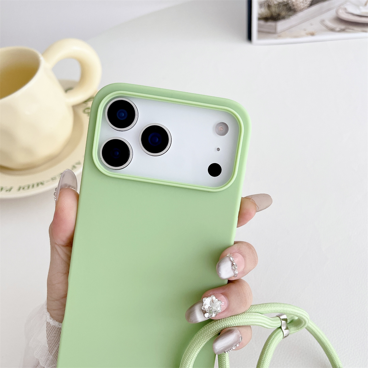 Crossbody الحبل السائل سيليكون - مراجعة Phone Bag Crossbody وسعره