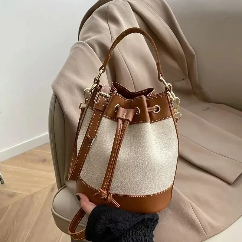 حقائب عصرية وأنيقة ذات تصميم م - مراجعة Women Bags Designer Sale وسعره