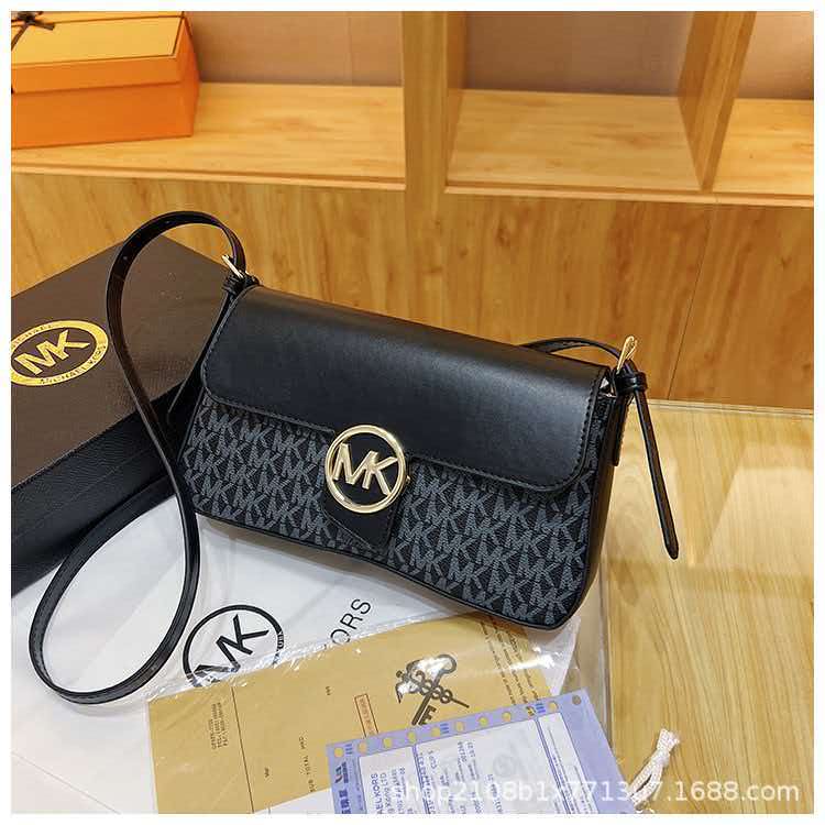 حقيبة كروس بودي من مايكل كورس، - مراجعة Women Bags Mk وسعره