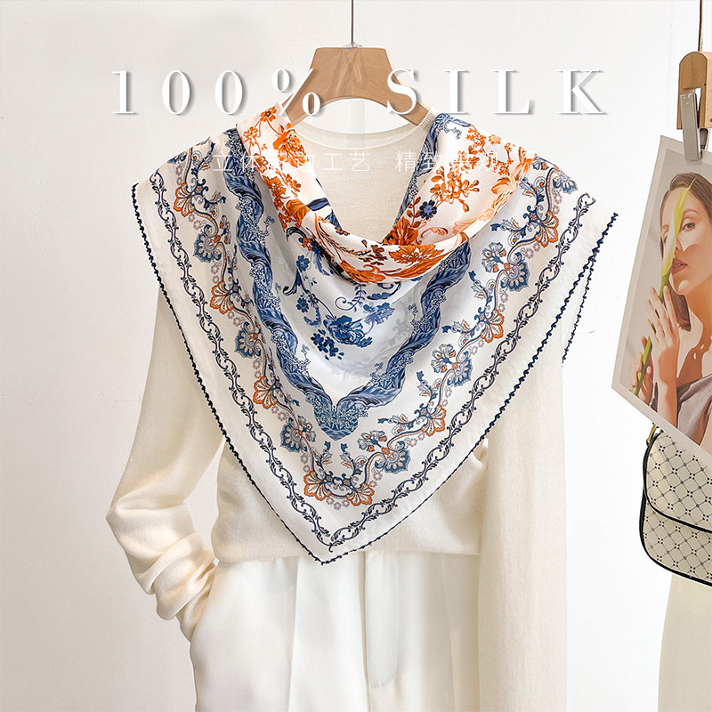 وشاح مربع فاخر من حرير التوت 1 - مراجعة Women'S Retro Bags وسعره
