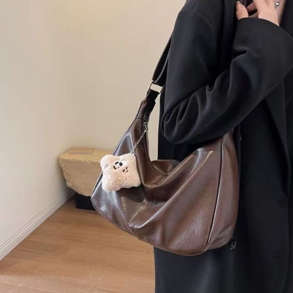 حقيبة كتف مترهل مصممة للنساء م - مراجعة Hobo Bag Slouchy وسعره